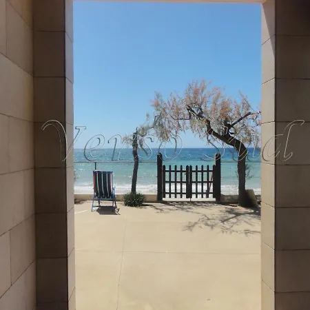 Apartmán Fronte Spiaggia 121 *